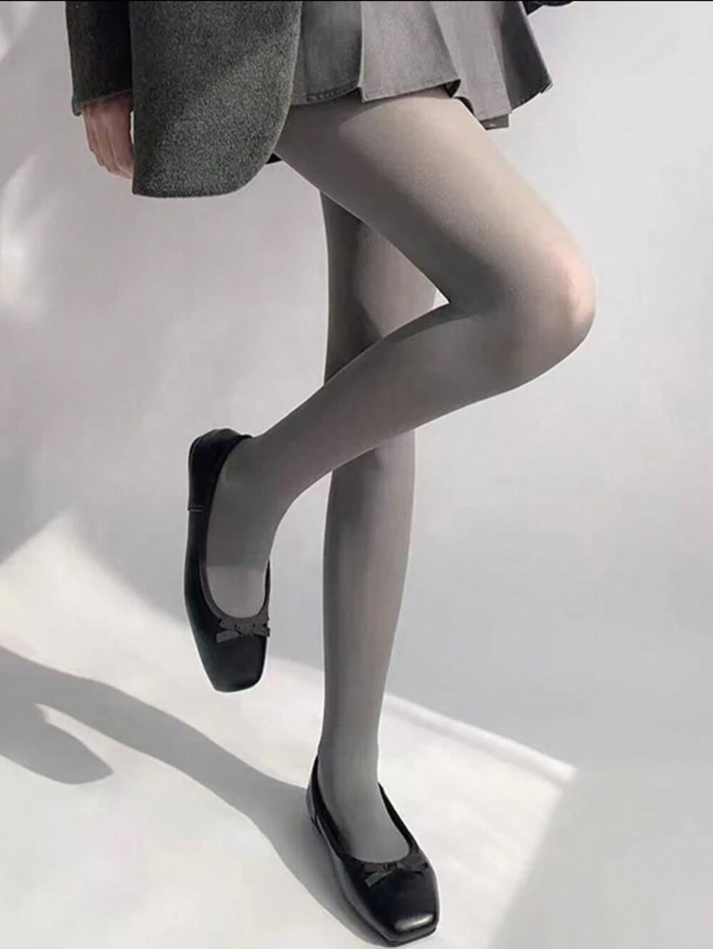 NWT Retro Gray Tights